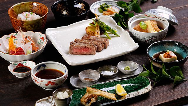 Robata Grill Restaurant SHIKOTSU / ANA CROWNE PLAZA CHITOSE