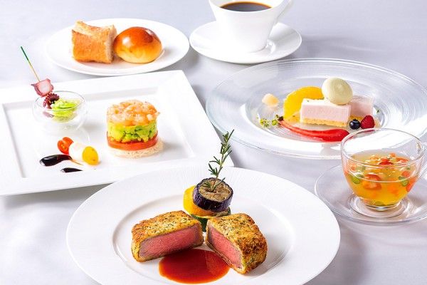 All Day Dining Jurin