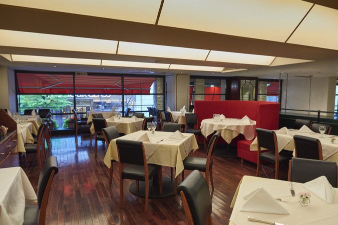 Trattoria Mezzaninoトラットリア メッツァニィノ