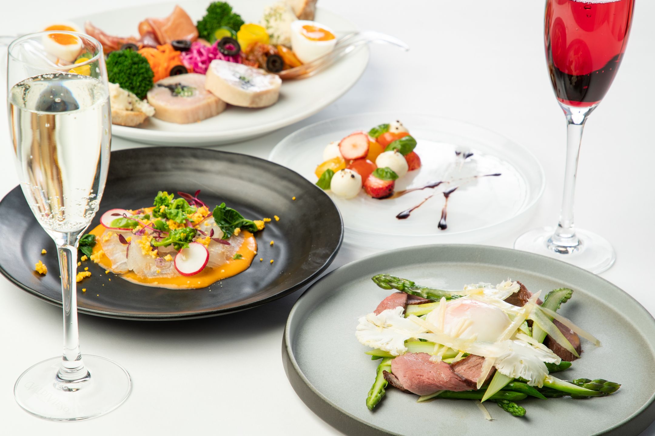 24/7 Restaurant Minatomirai