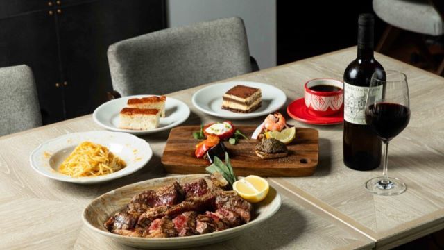 il Cardinale Ginza Corridor Cucina Italian