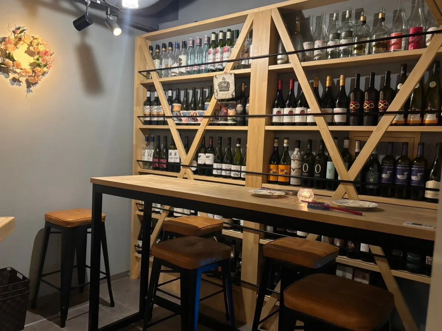 ビストロビュベール