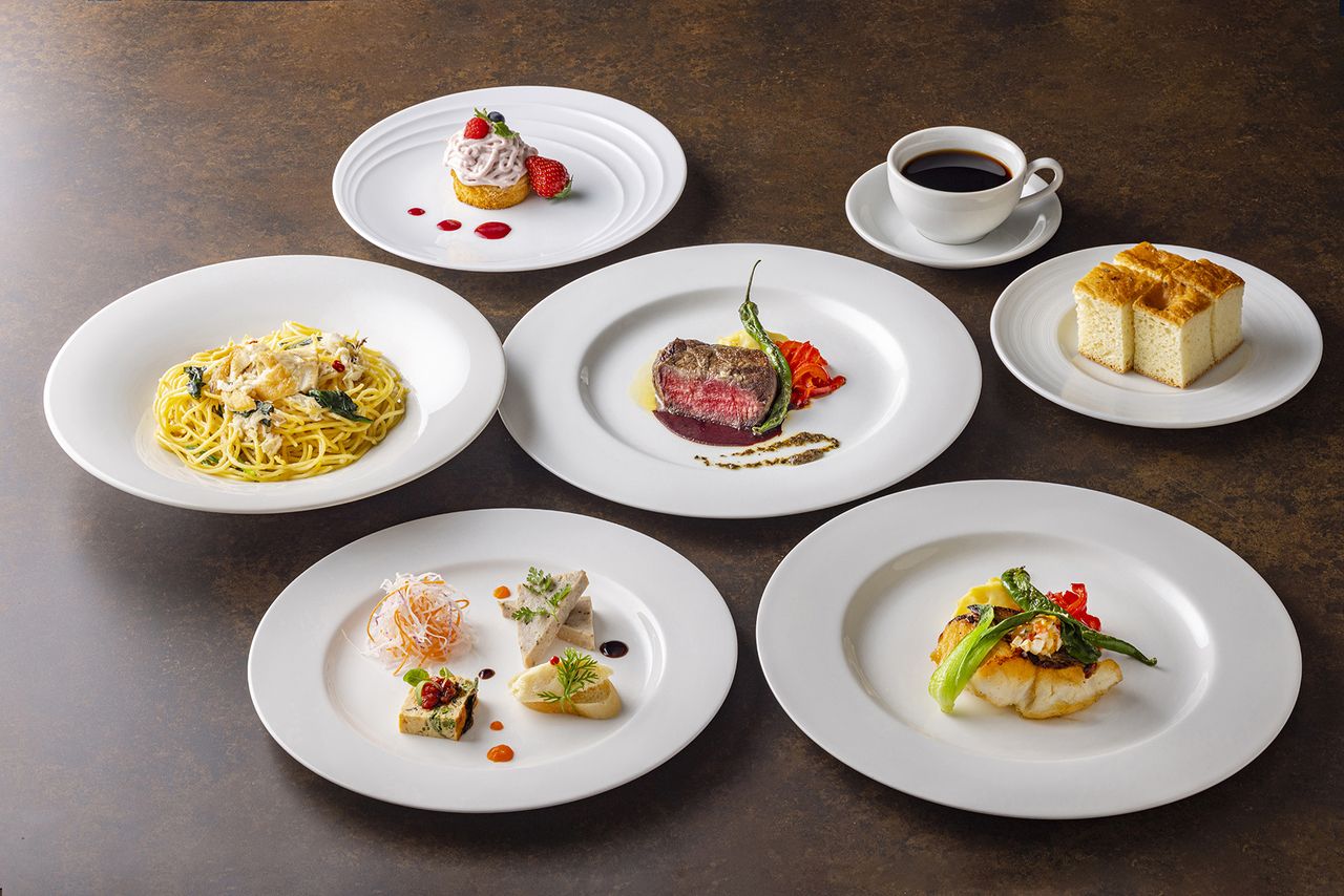 【ランチフルコース】鮮魚と牛フィレ肉のダブルメイン☆横浜のオーシャンビューを眺めながらの贅沢ランチ