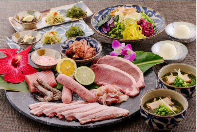 [Ryukyu charcoal BBQ course] Terrace seating limited plan