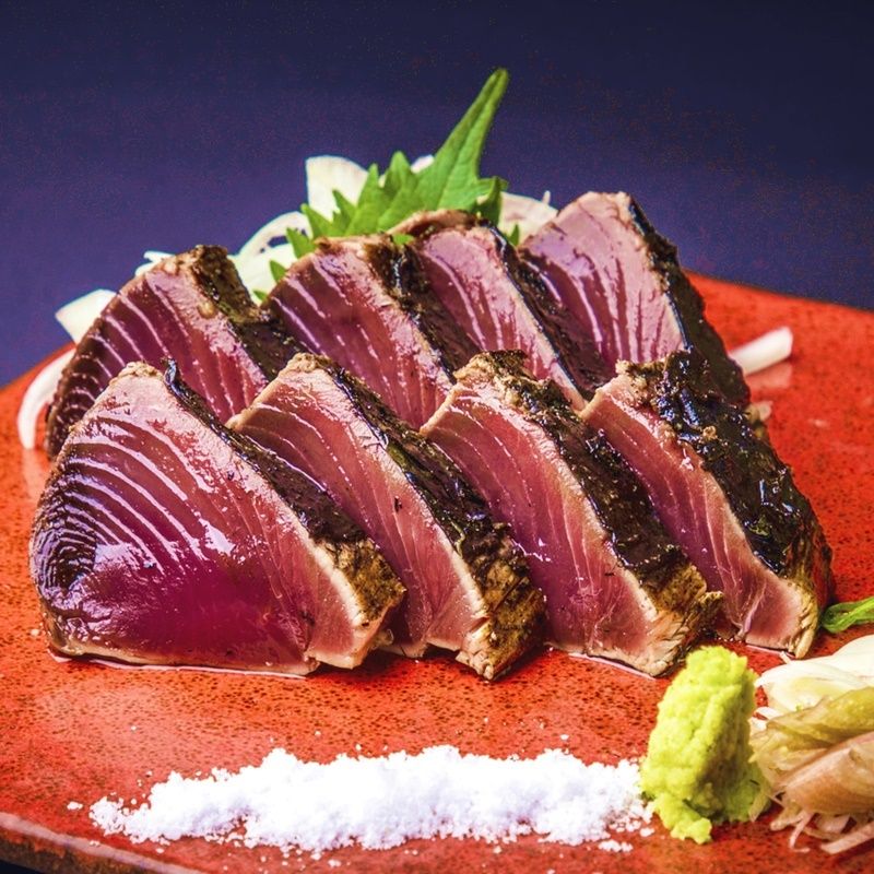 【お食事に】名物かつをの藁焼き塩たたき×国産豚の梅しゃぶしゃぶなど8品 4000円(税込)