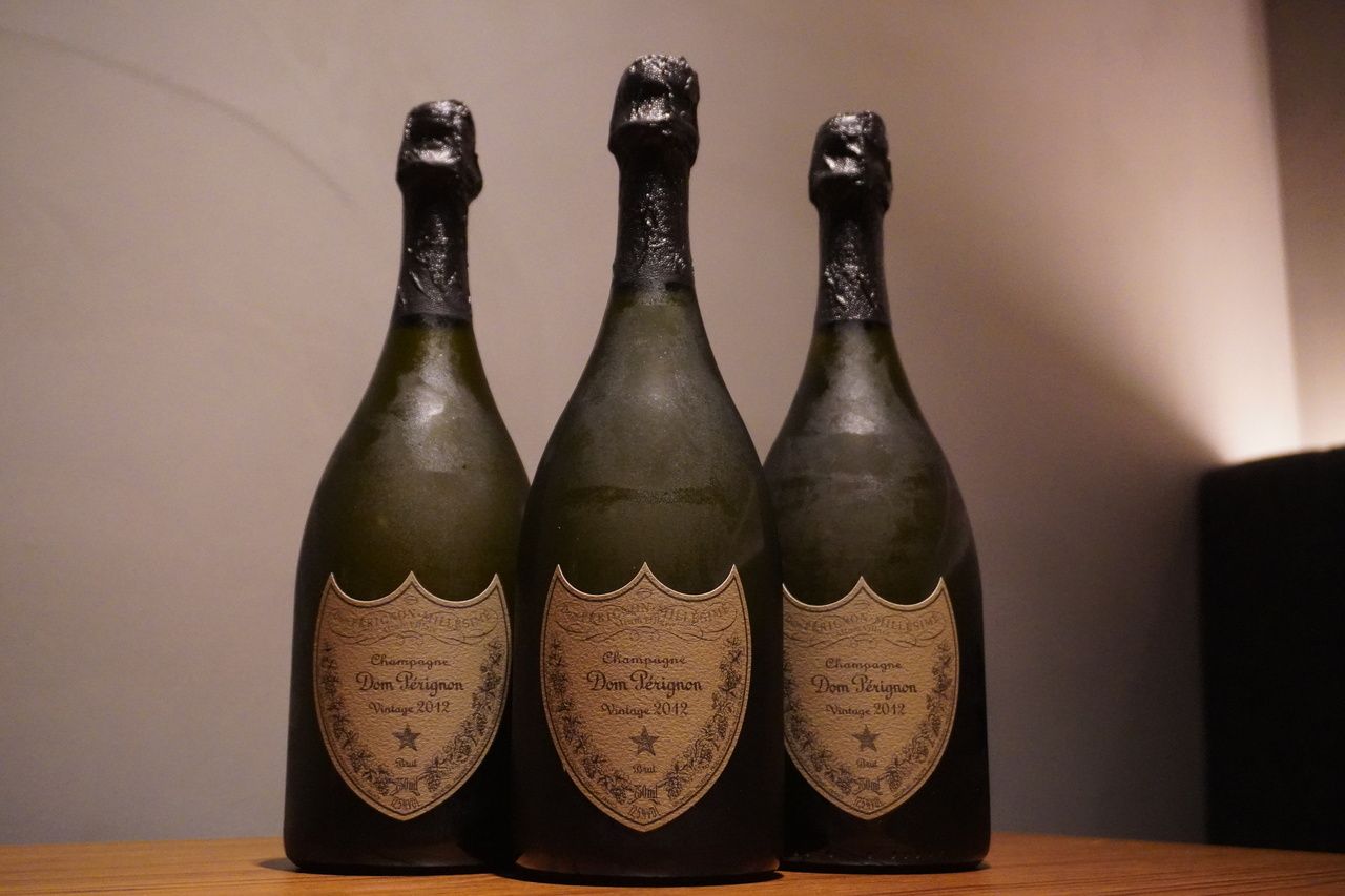 ■数量有限■ 圣诞节主厨搭配套餐（9道菜）+唐培里侬+作品一号