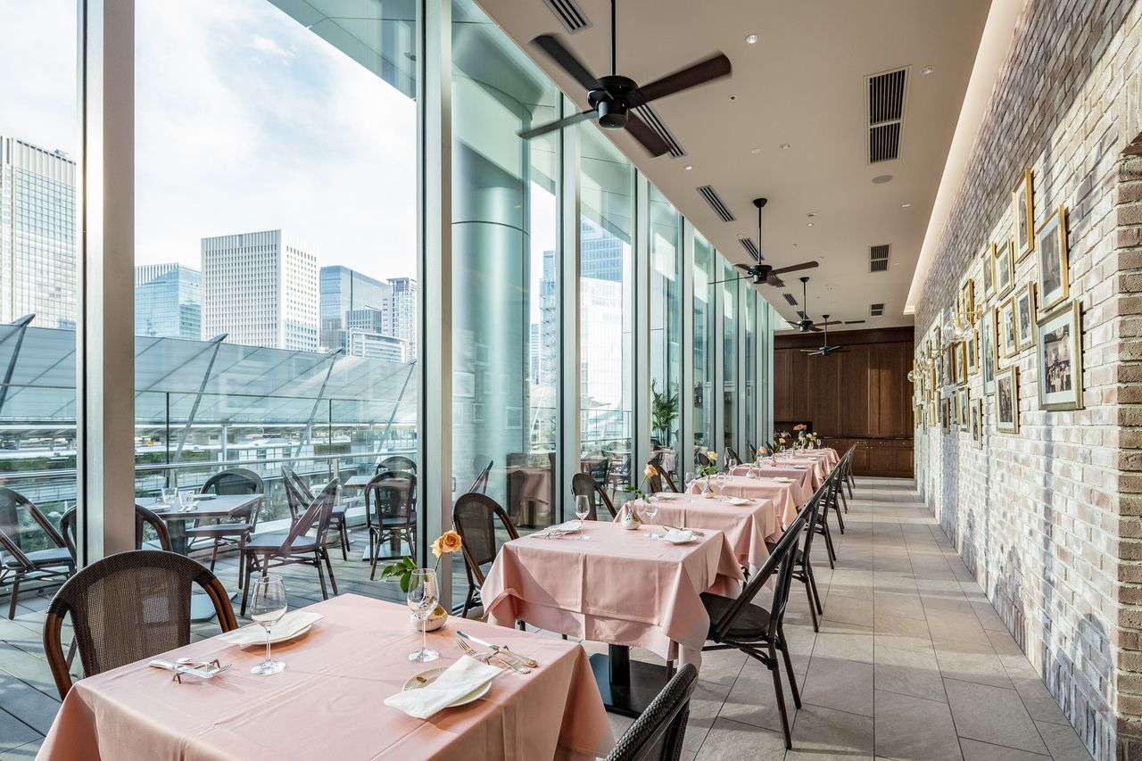 【ランチ】アニバーサリープラン  前菜,パスタ,メインディッシュ,お祝いのホールケーキ全4品 5900円