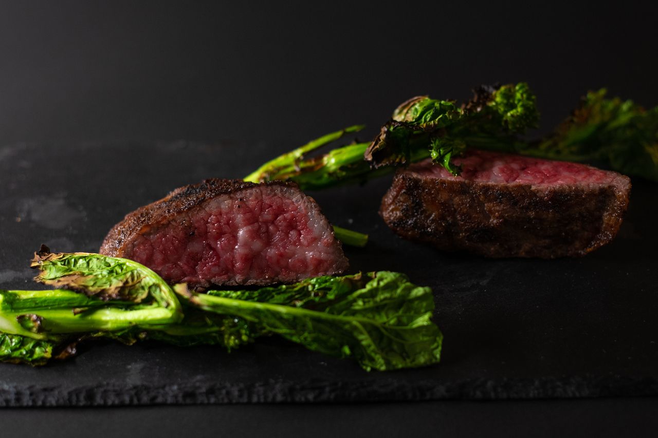 【炭火焼 旬のお魚と国産牛のコース】