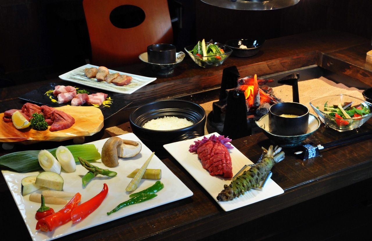 個室「肉焼処　永目　厳選コース」