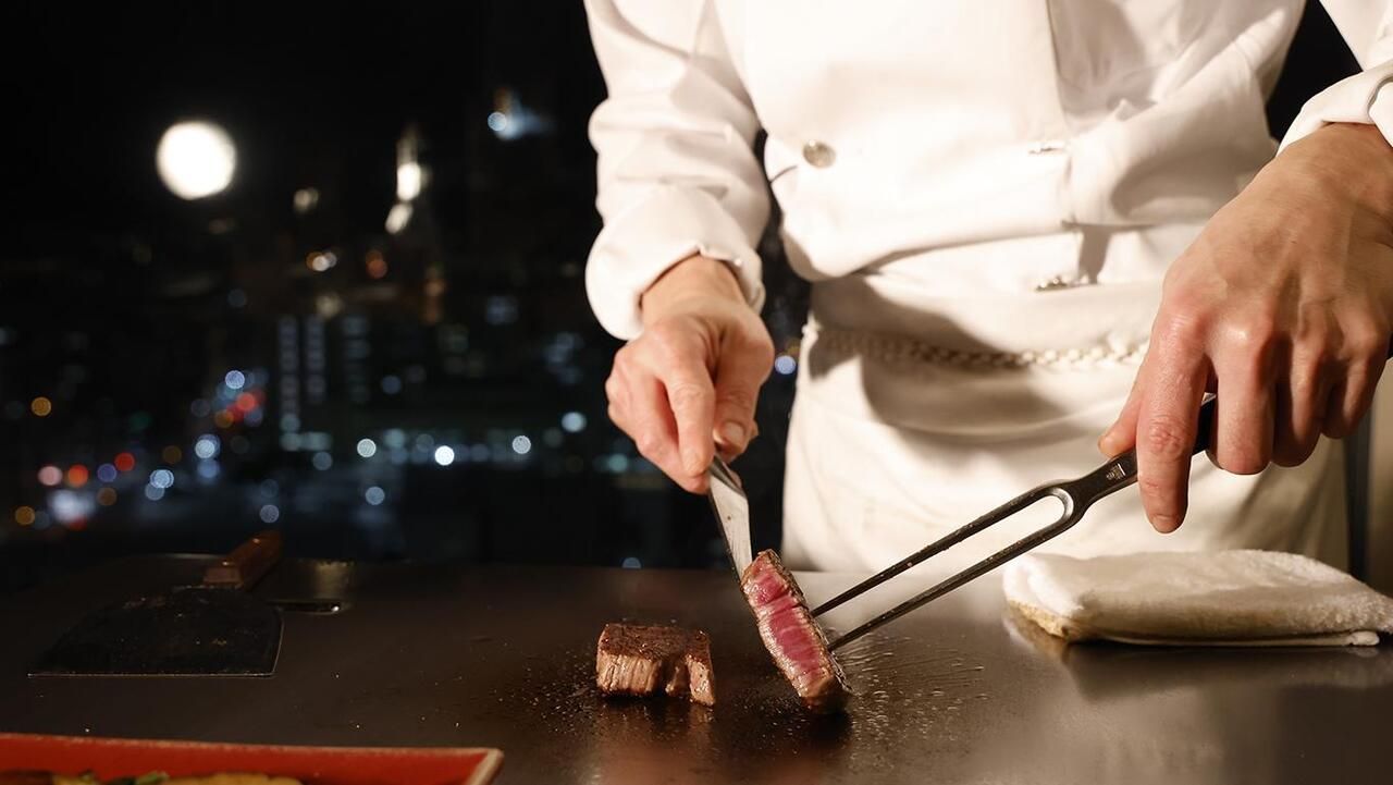 Spectacular view and Hokkaido Japanese black beef (Shirarai beef) teppanyaki dinner course for guests only