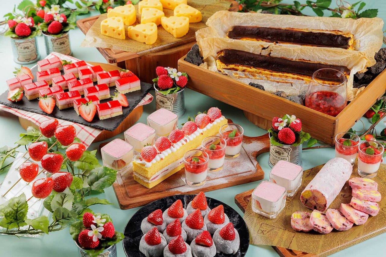 <Dinner> [Weekdays only] Strawberry buffet Adults (13 years and older)