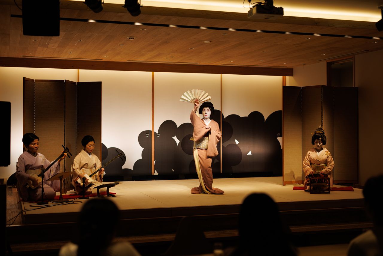 浅草芸者　外来（＋１ドリンクorder）