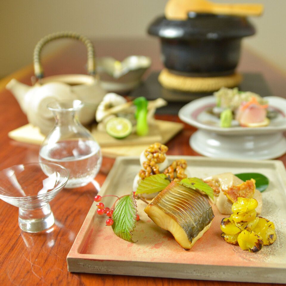 [Khóa ăn trưa Kaiseki] Bữa trưa Kaiseki ~Aoto~