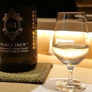 本日の海を知れる鮨と料理20品+お飲み物(日本酒20種、生ビール、ハイボール、生果実サワー、梅酒、厳選本格焼酎４種、ノンアルコール充実）