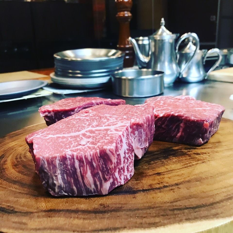 地元食材とステーキのランチ　赤ヒレ80g