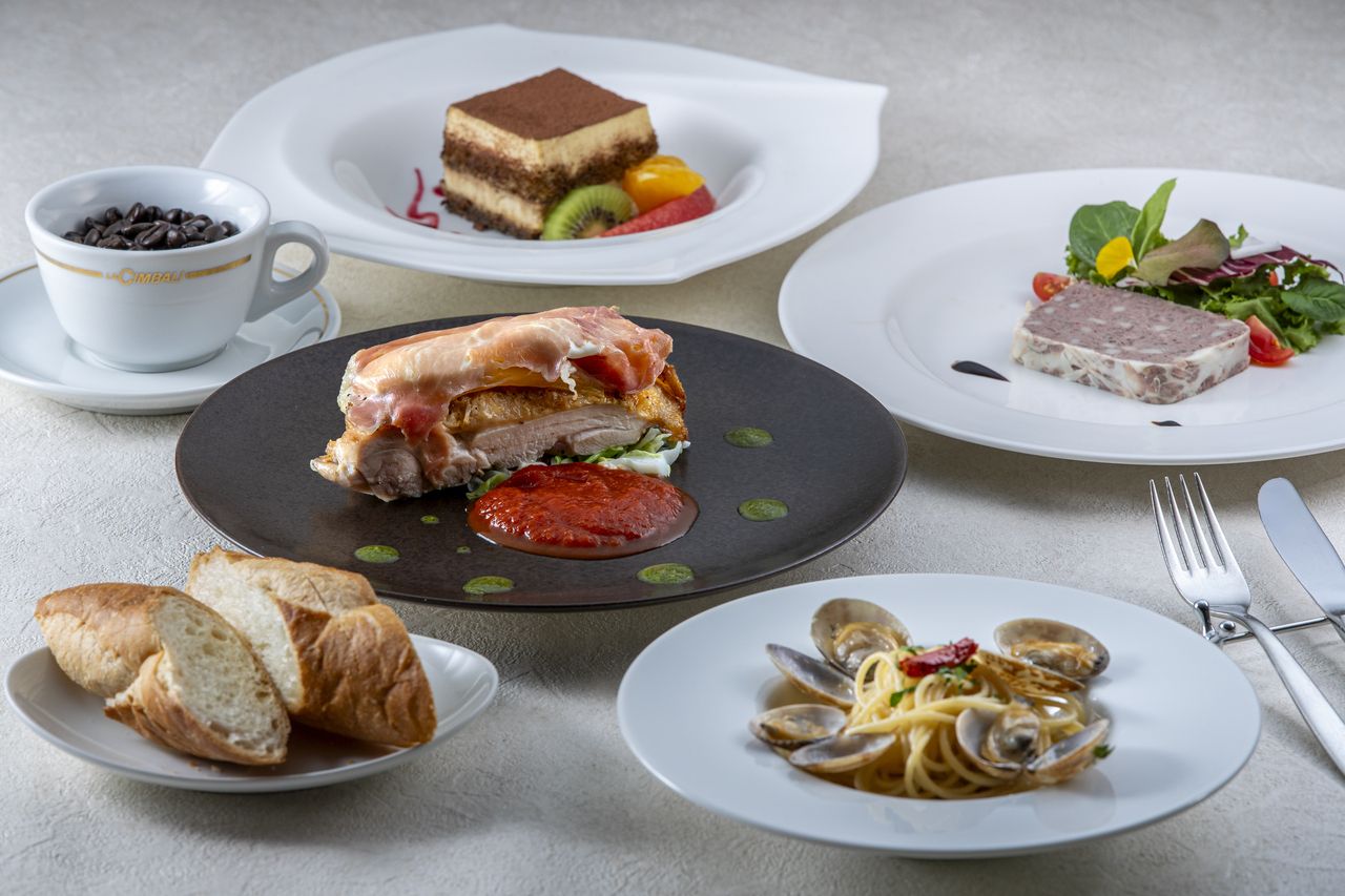 หลักสูตรอาหารกลางวันพาสต้าราคาไม่แพง