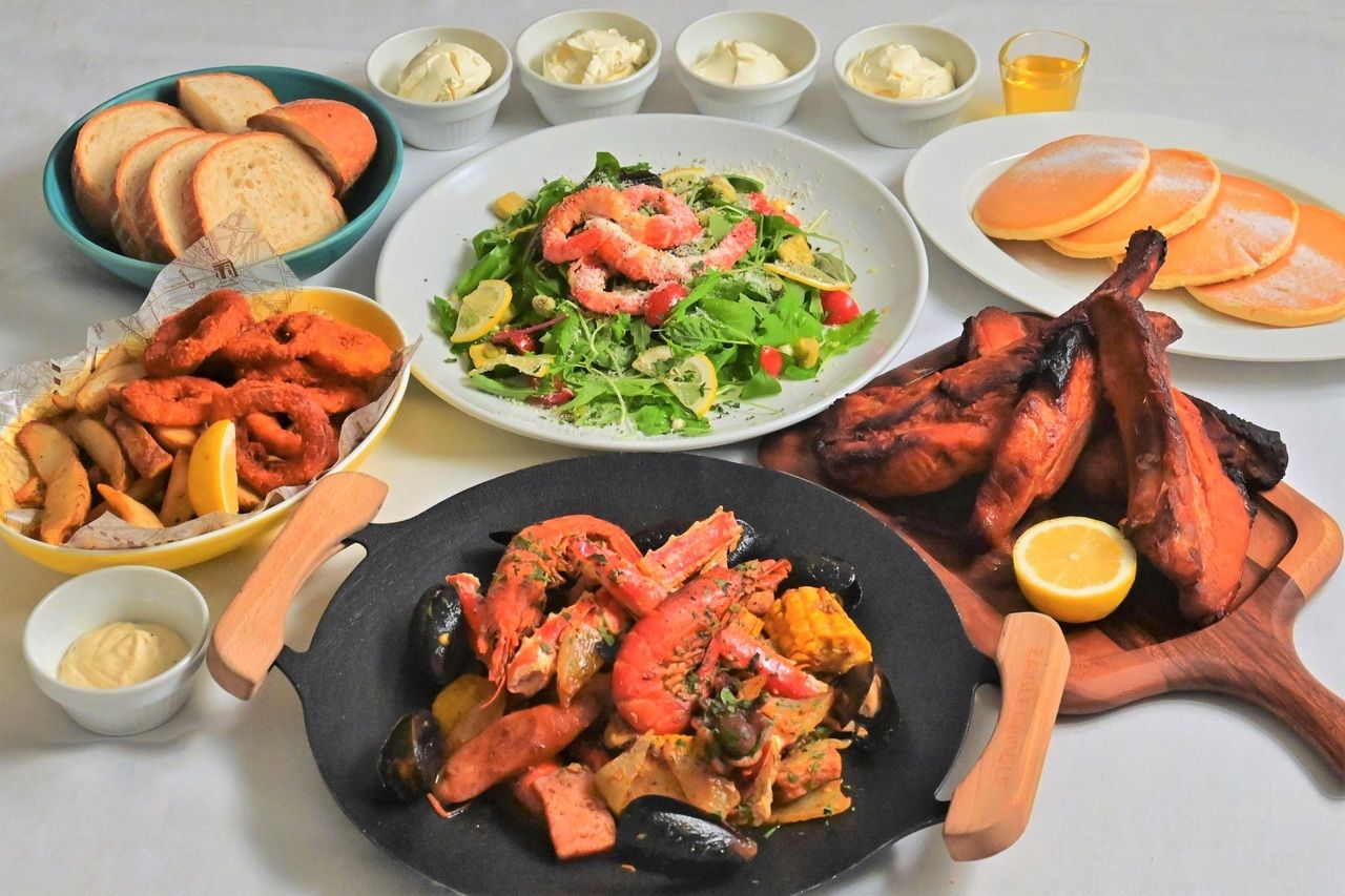 這是 Miele Diner餐廳特有的海鮮料理，并配以厚排骨的「DINER’S套餐」。