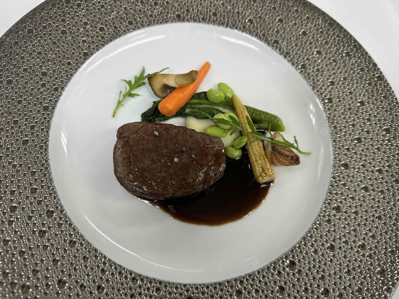 ウェブ限定MENU SAISON（ムニュ セゾン）メインディッシュ牛フィレ肉プラン