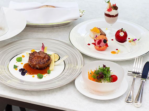 【Web予約限定】 Classic Lunch&スイーツセット