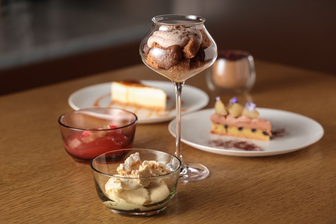 【Boulangerie lunch】 4 dishes + ​  all-you-can-eat bread and dessert