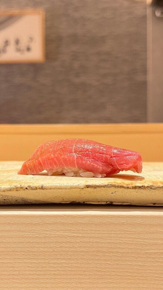 Full course of nigiri for one person