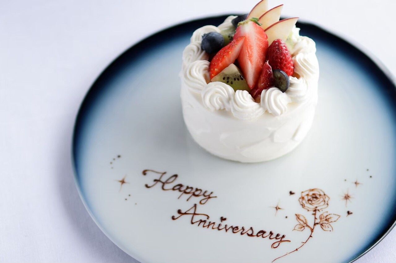 デジュネA＋メッセージ付ホールケーキ（記念日）