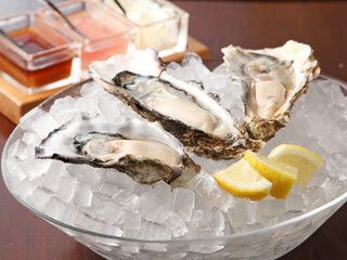 食前酒付き！旬の生牡蠣に牡蠣料理！選べるパスタの贅沢銀座ランチ全6品！