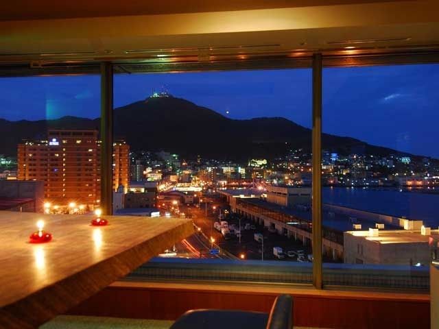 ◇お食事のご予約と一緒にご注文ください◇食後は夜景の美しいBARでゆったりプラン