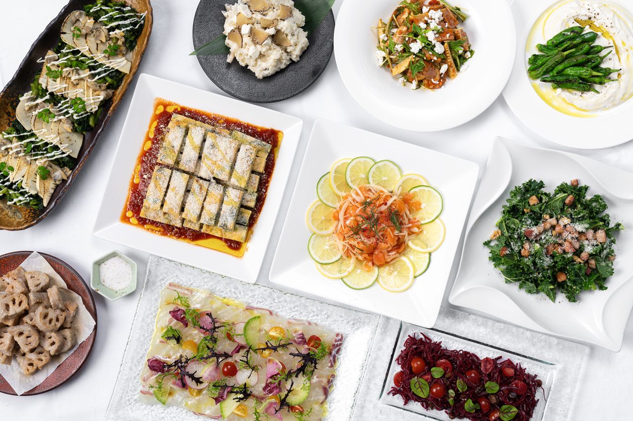 계절을 맛보는 초이스 런치 & 델리 샐러드 뷔페 (초등학생 한정)