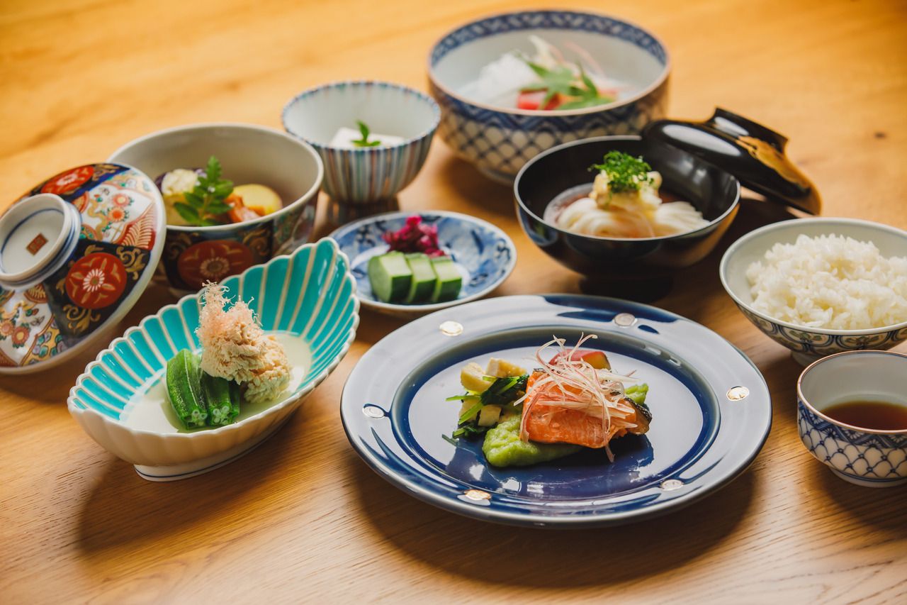 【ご夕食】季節の特撰会席料理