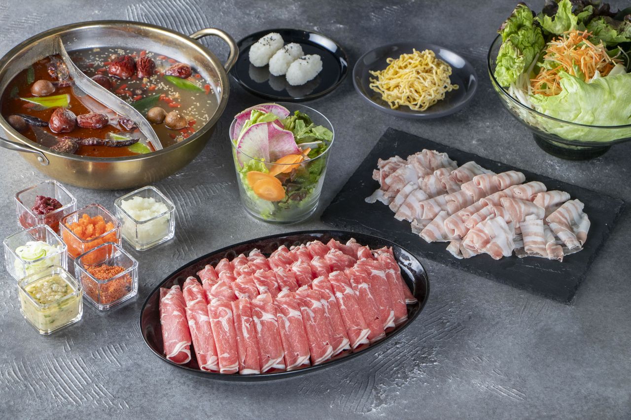 [2 Stunden lang All-you-can-eat] Luxuriöser zweifarbiger Hot Pot mit würzigem Hot Pot und medizinischem Lamm-Shabu-Shabu {Premium-Zweifarben-Hot Pot G-Gang} | Medizinische Nahrung für Gesundheit und Schönheit ◎