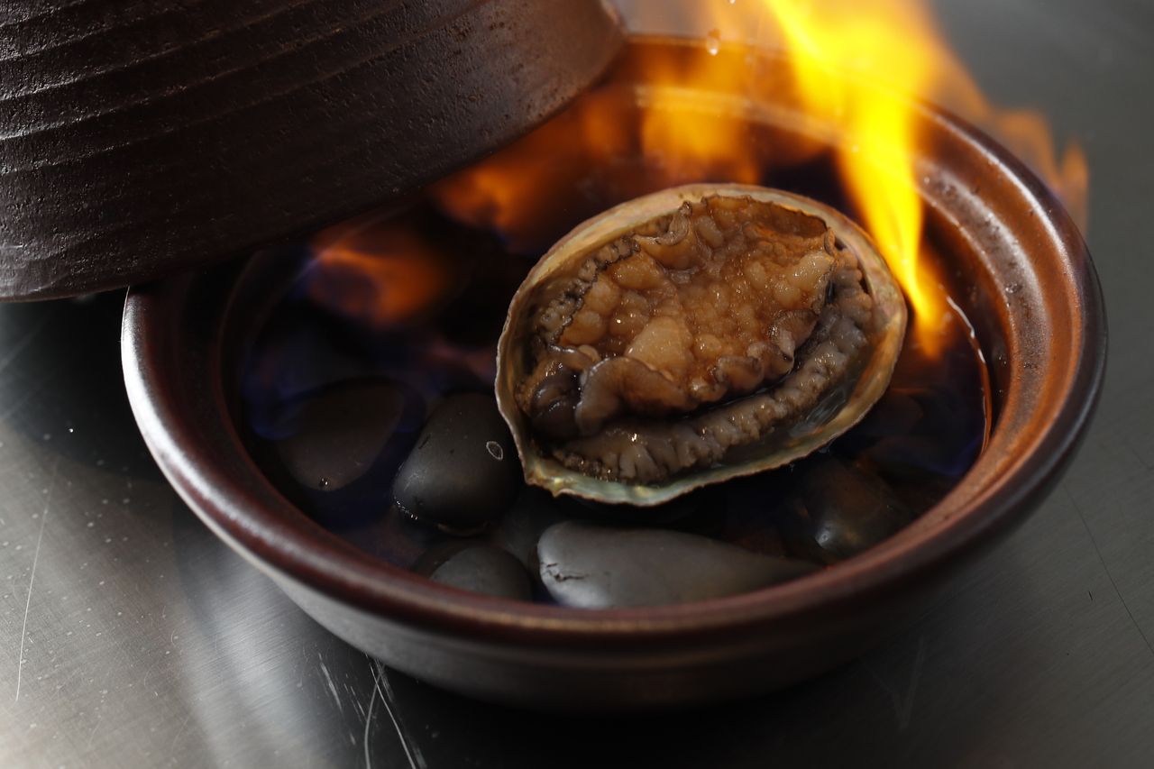 Abalone and Brand Wagyu course (Lunch)