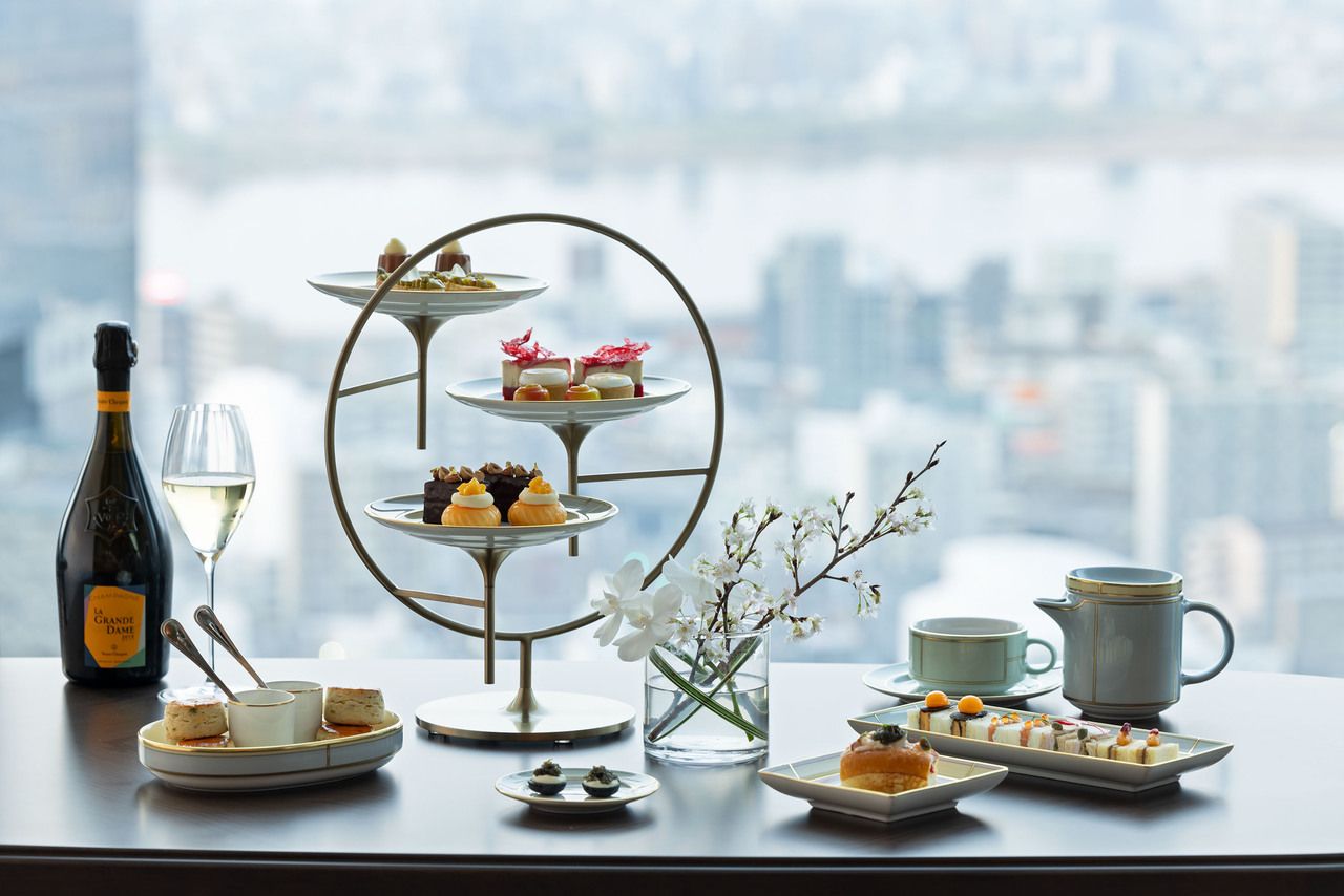 アフタヌーンティー+アップグレートメニュー