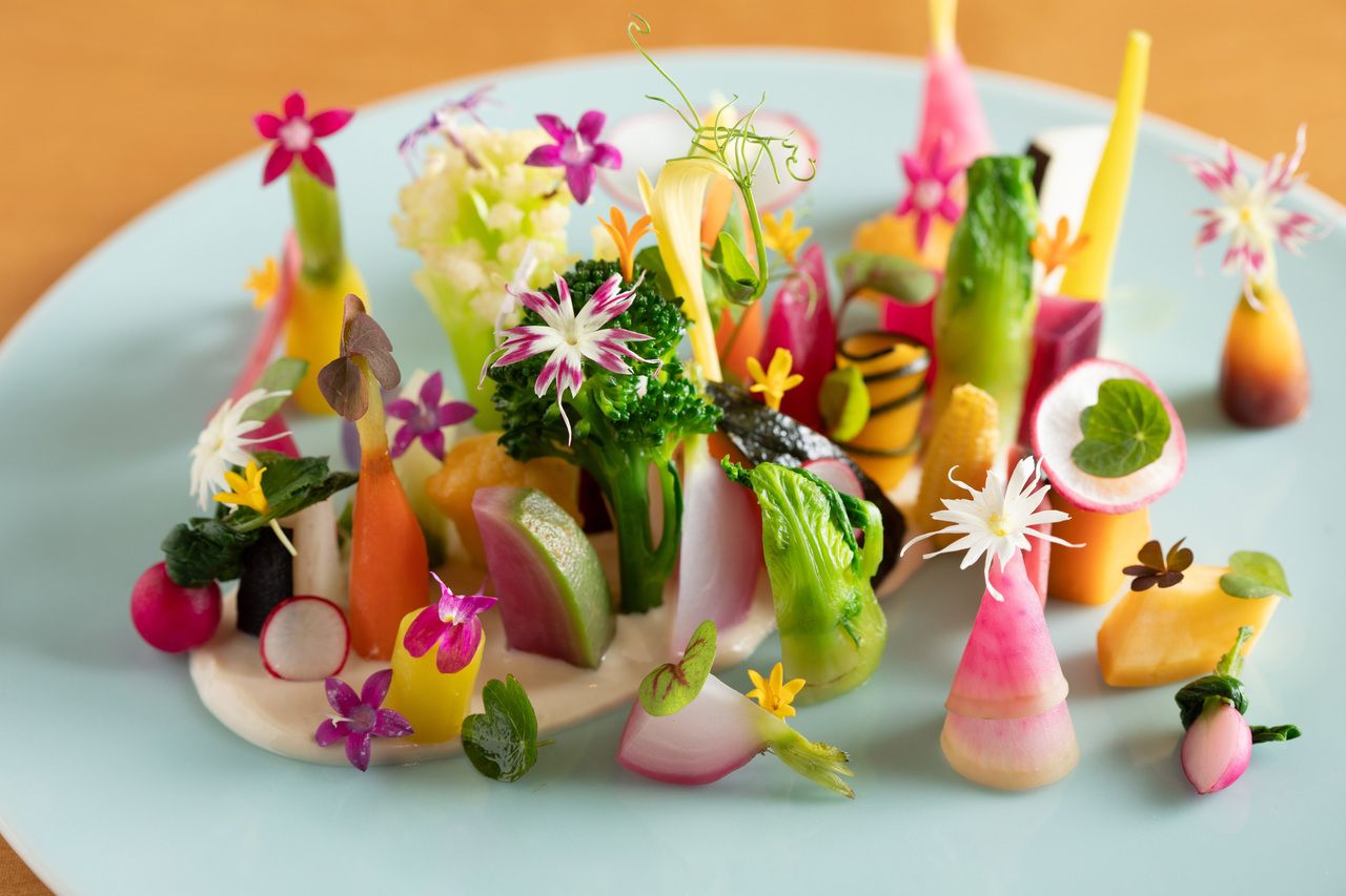 Six-course lunch including the 【温石/ Onjaku】 specialty “Hakoniwa”