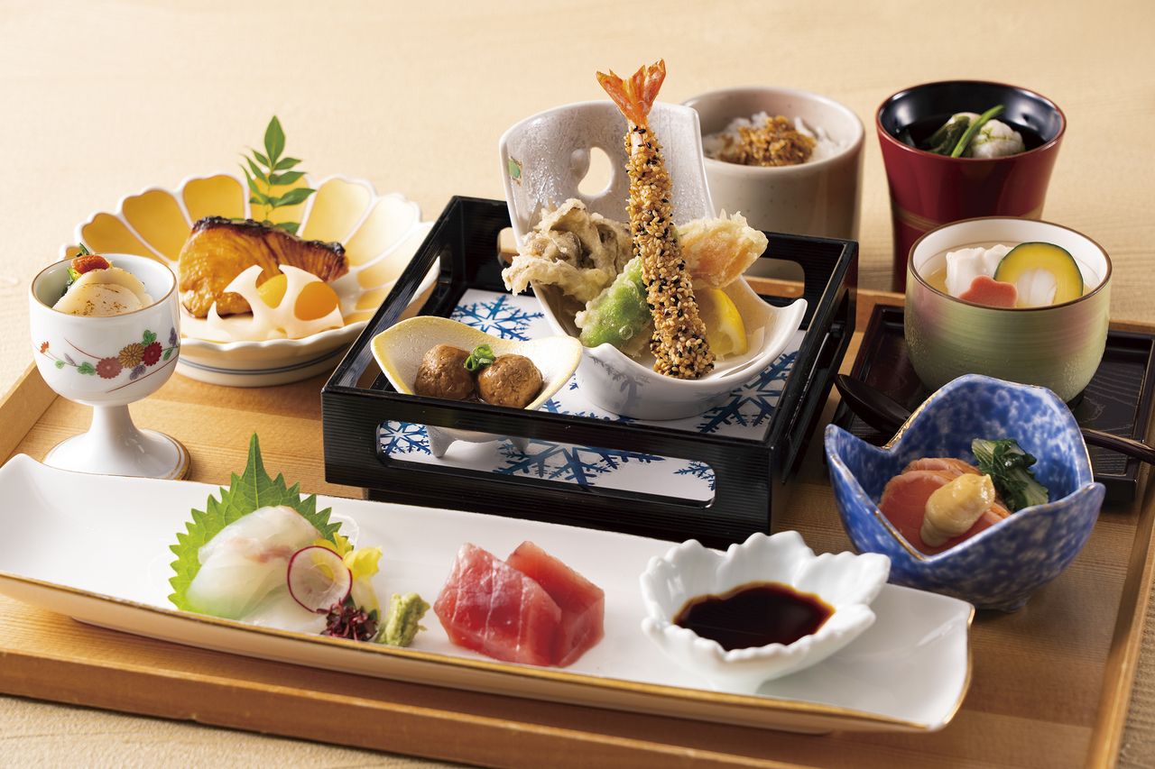 【Lunch menu】　MAIYUKI GOZEN (Nov.~Dec.)