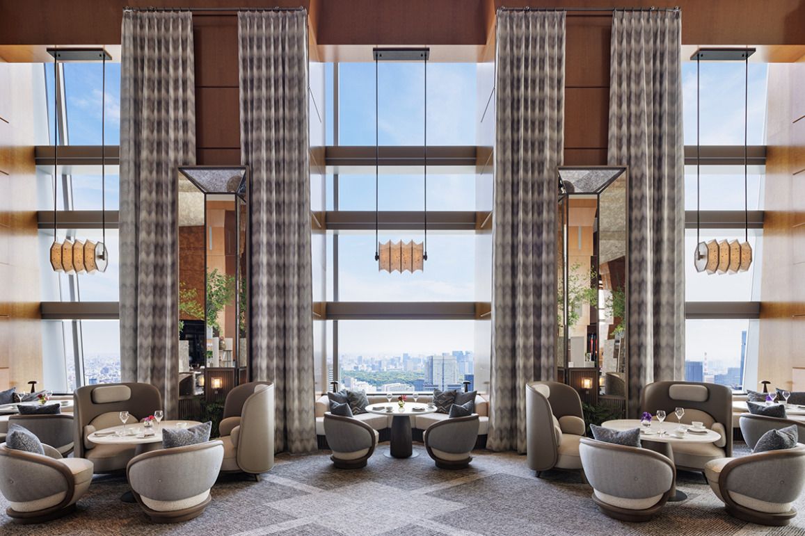 【ザ・ロビーラウンジ】平日Web限定 フェスティブ モーメンツ アット  ヘヴンリーアフタヌーンティー