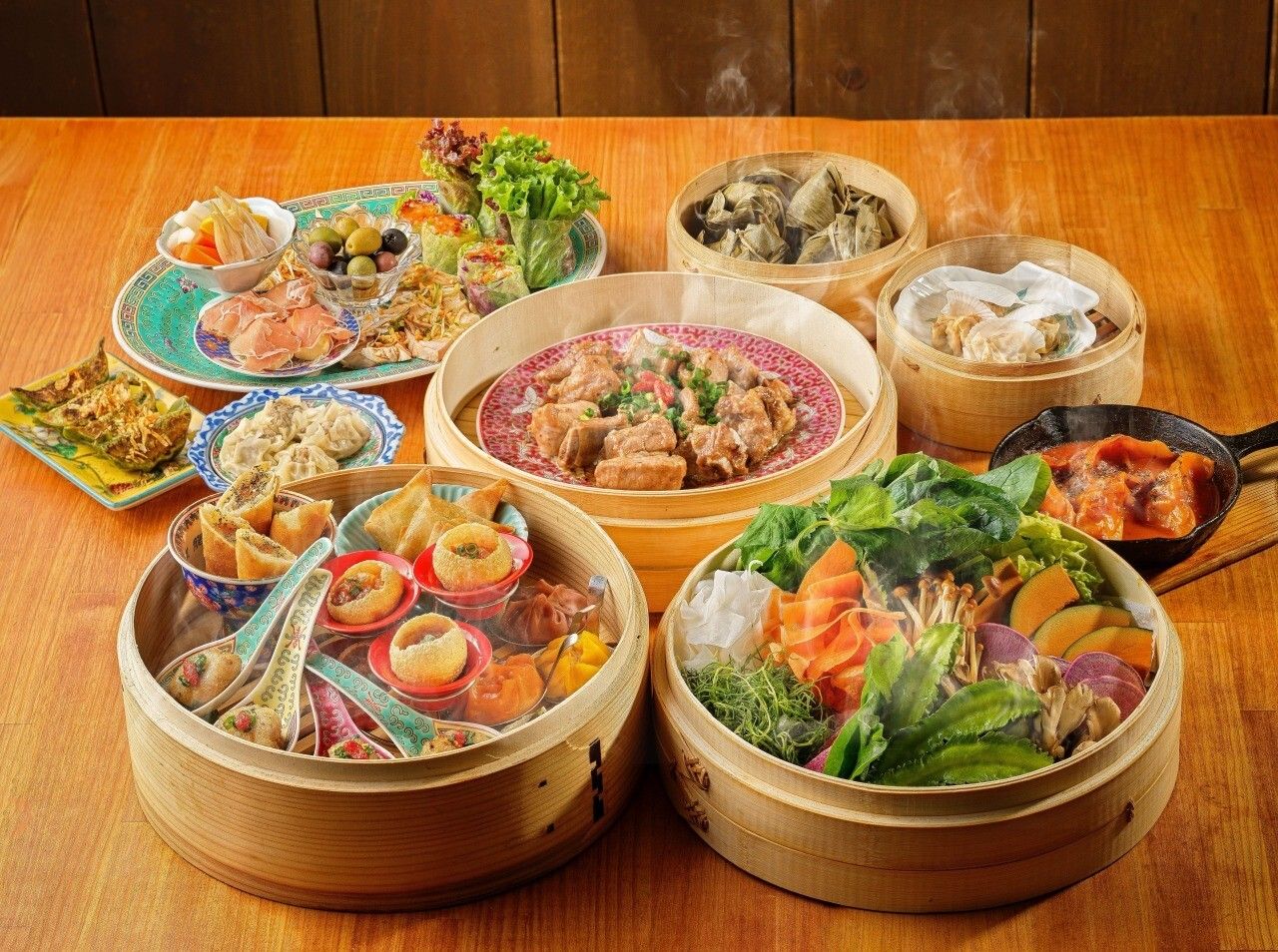 10 kinds of dim sum, meat dishes and colorful steamed vegetables course (casual appetizer) with 2.5 hours of all-you-can-drink