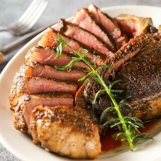 [3-hour all-you-can-drink & a spectacular T-bone steak] For 6 people or more, enjoy a luxurious end-of-year party! Enjoy charcoal-grilled T-bone steak and a wide variety of all-you-can-drink options.