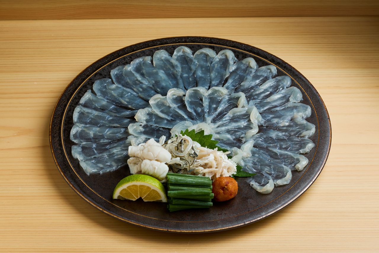 [Additional Option] Thinly sliced puffer fish