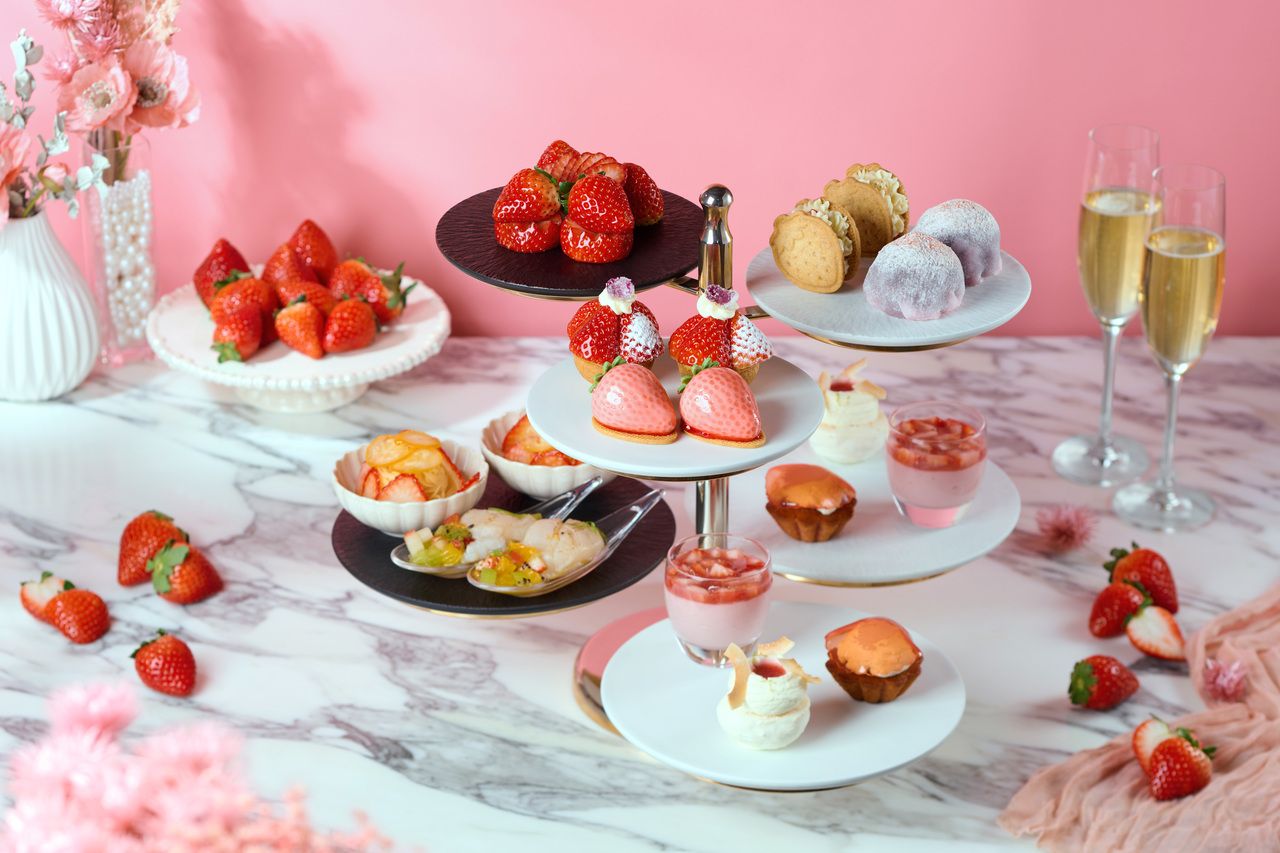 【シャンパンorクラフトジン付き】ストロベリーアフタヌーンティー