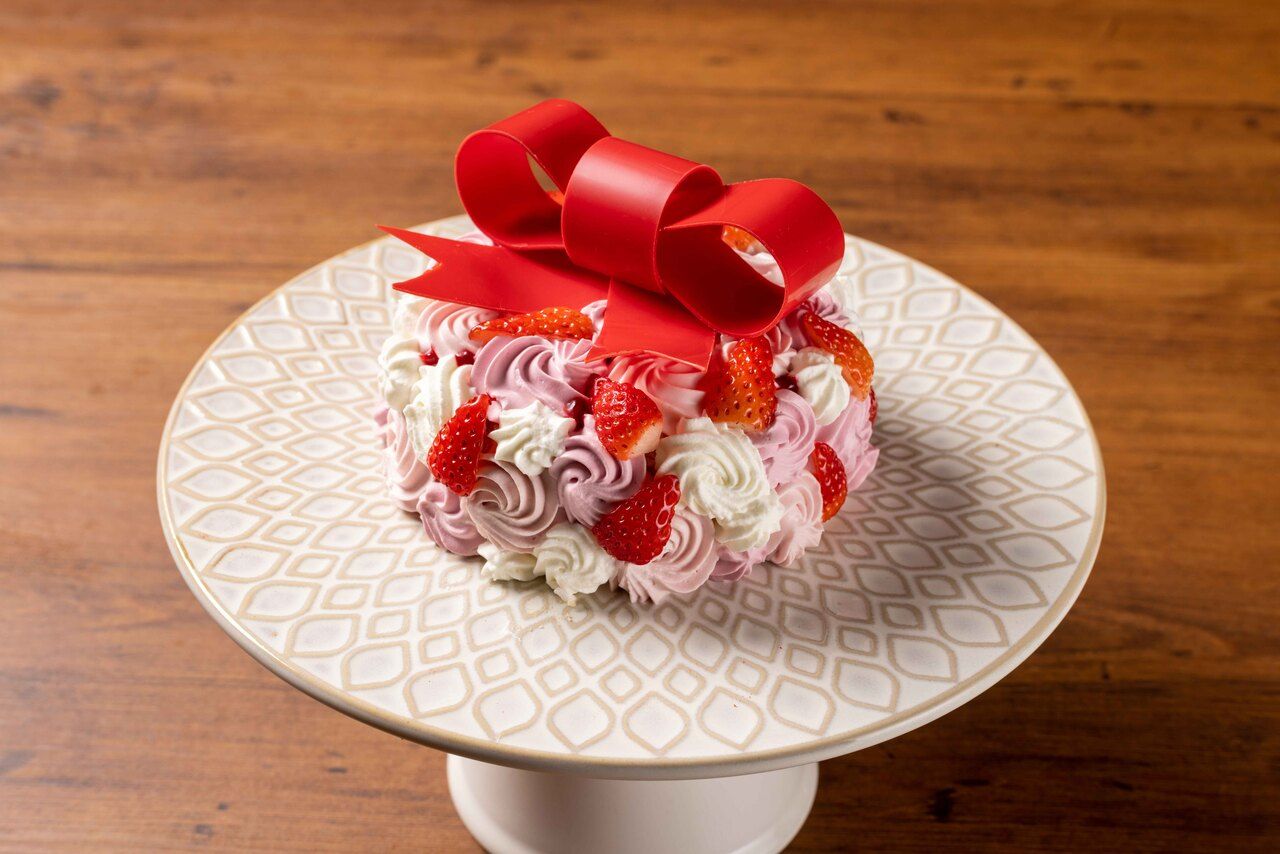 Anniversary Cake No. 4 (cake only)