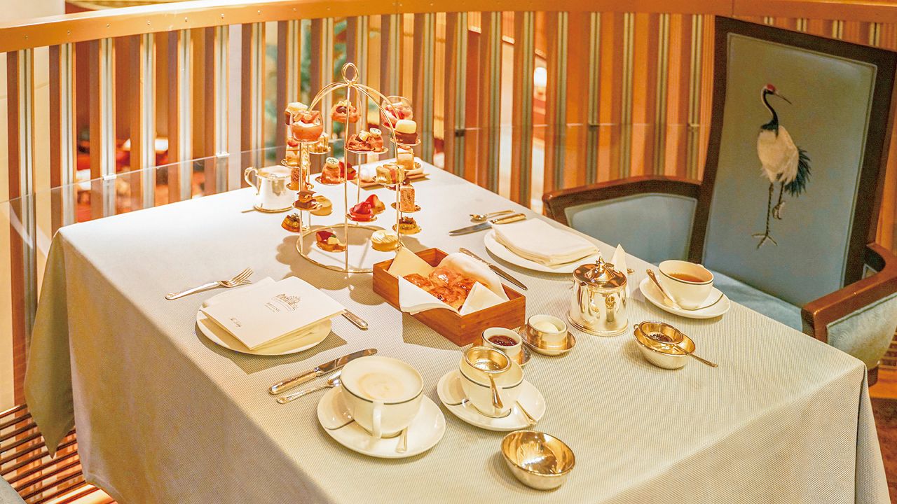 【Balcony Seat】Seasonal Afternoon Tea (Weekday ONLY, 2pax ONLY)