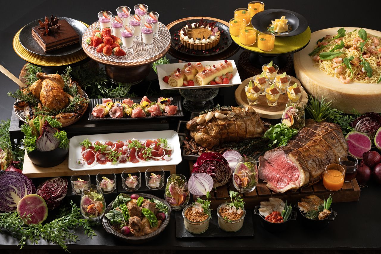 【平日】5-6月：高知のご褒美ブッフェ～土佐の旬とパティシエ特製デザートと共に～　ランチ　シニア