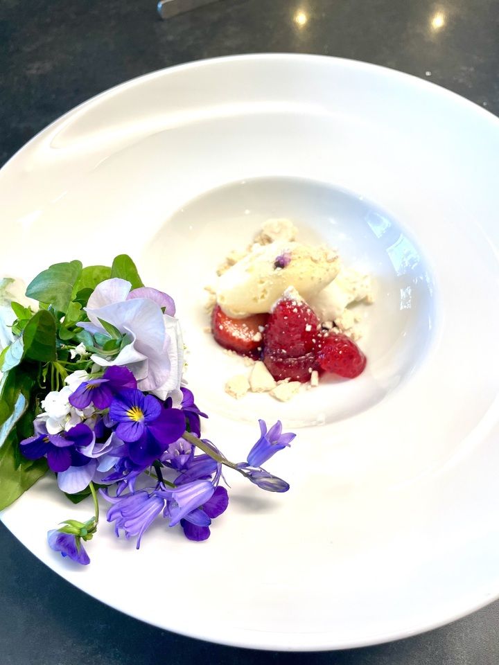 【ランチ】5月限定/母の日特別プラン  〜日頃の感謝を込めた特別なランチ〜