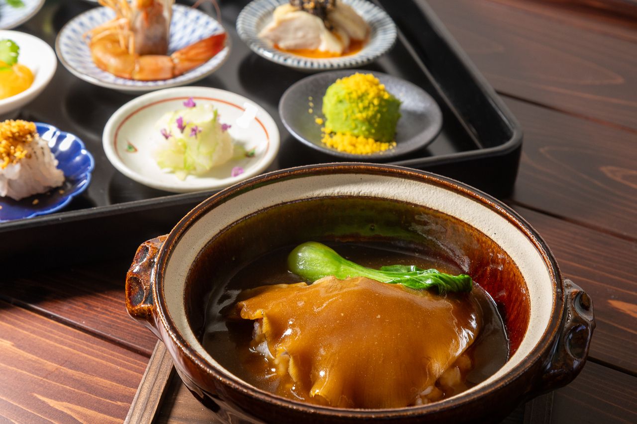 Spring Flowers One Meal: Tail-fin shark fin