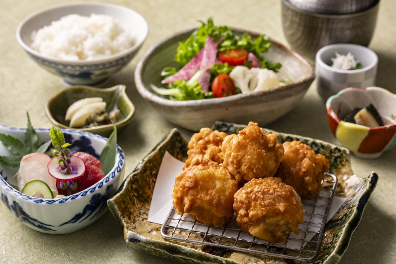 北海道名物 发源于钏路的炸鸡定食