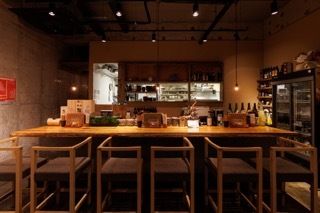 Counter seats