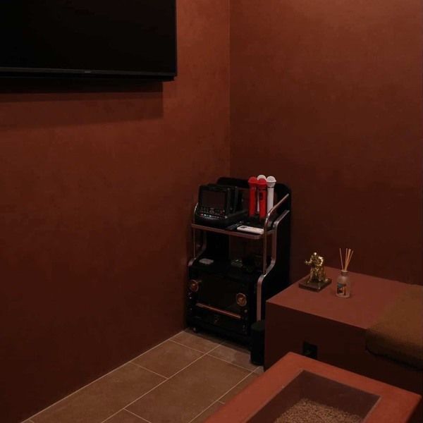Karaoke room