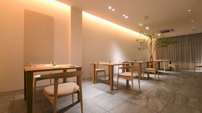 restaurant.m
