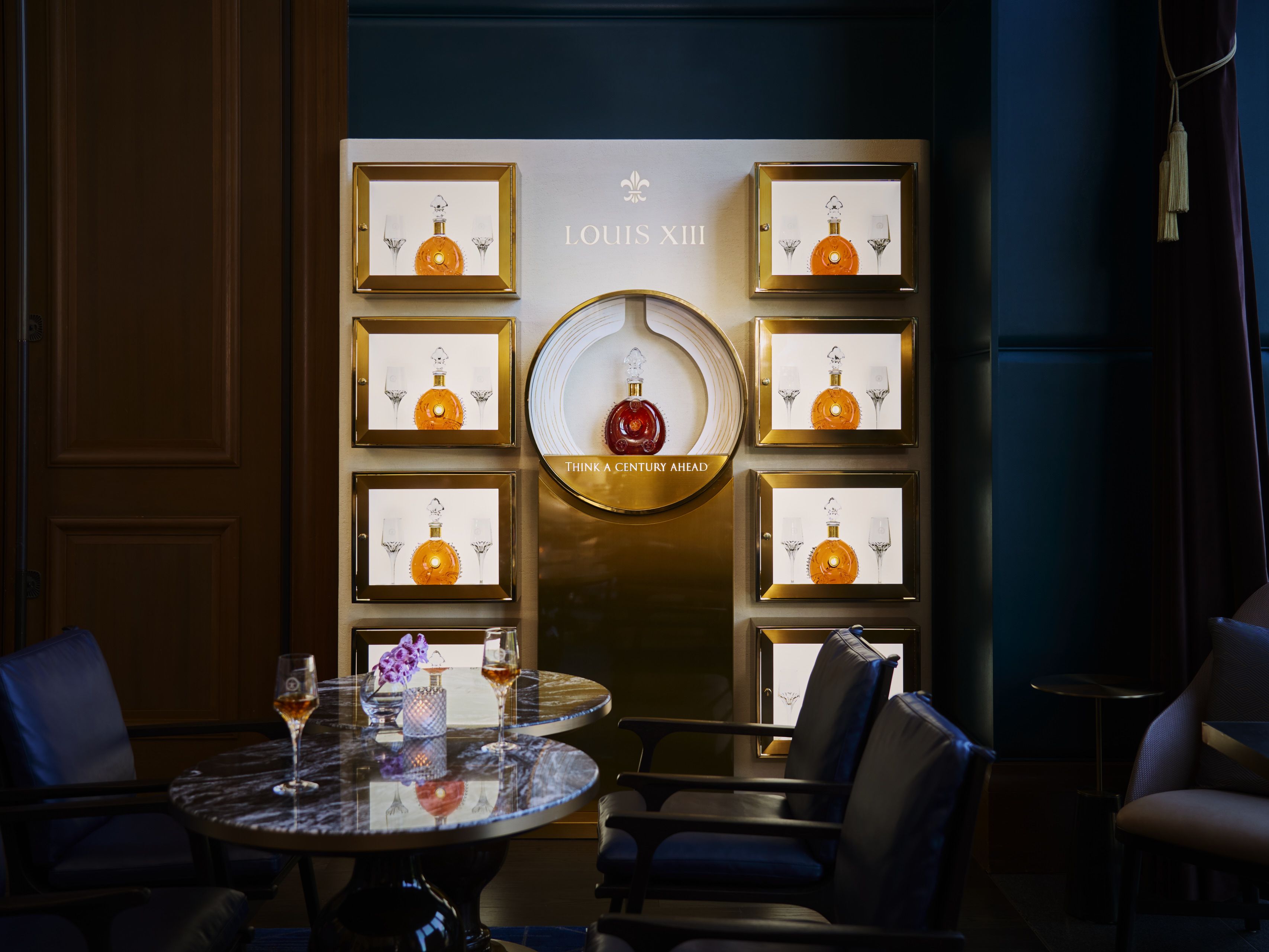 The St. Regis Bar / The St. Regis Osaka